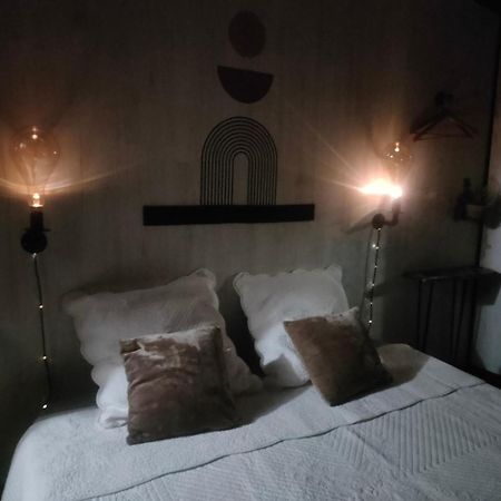 2Ch 4Pers Matelas M De Forme Kitchenette Sdb Wc Au Calme Cote Jardin Tulle Exteriör bild